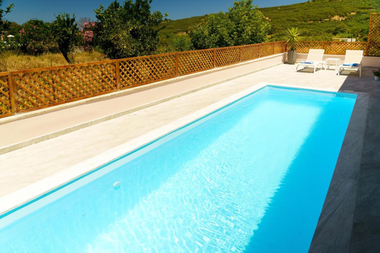 Arch Houses - Sharing Pool Spilia  Экстерьер фото