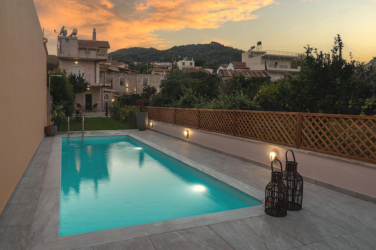 Arch Houses - Sharing Pool Spilia  Экстерьер фото